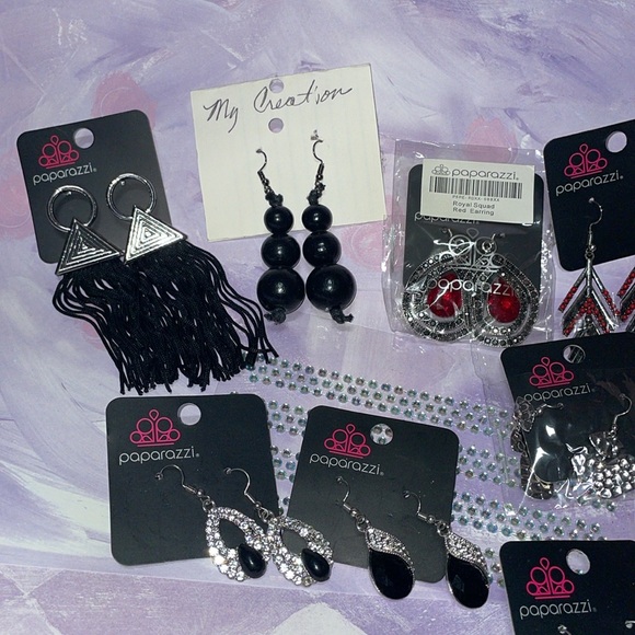 Paparazzi Earrings - Picture 5 of 7